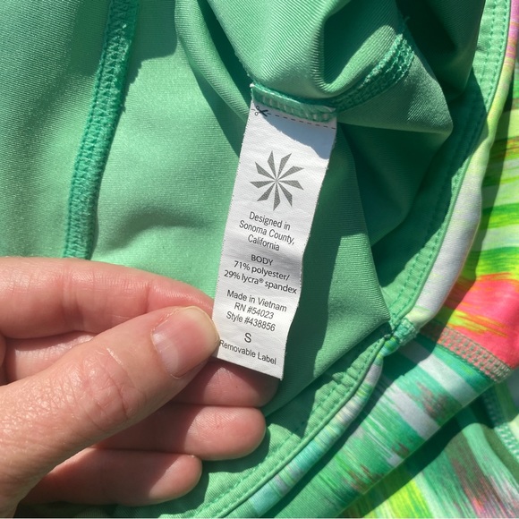 Athleta crop workout tights, size small - Picture 4 of 5